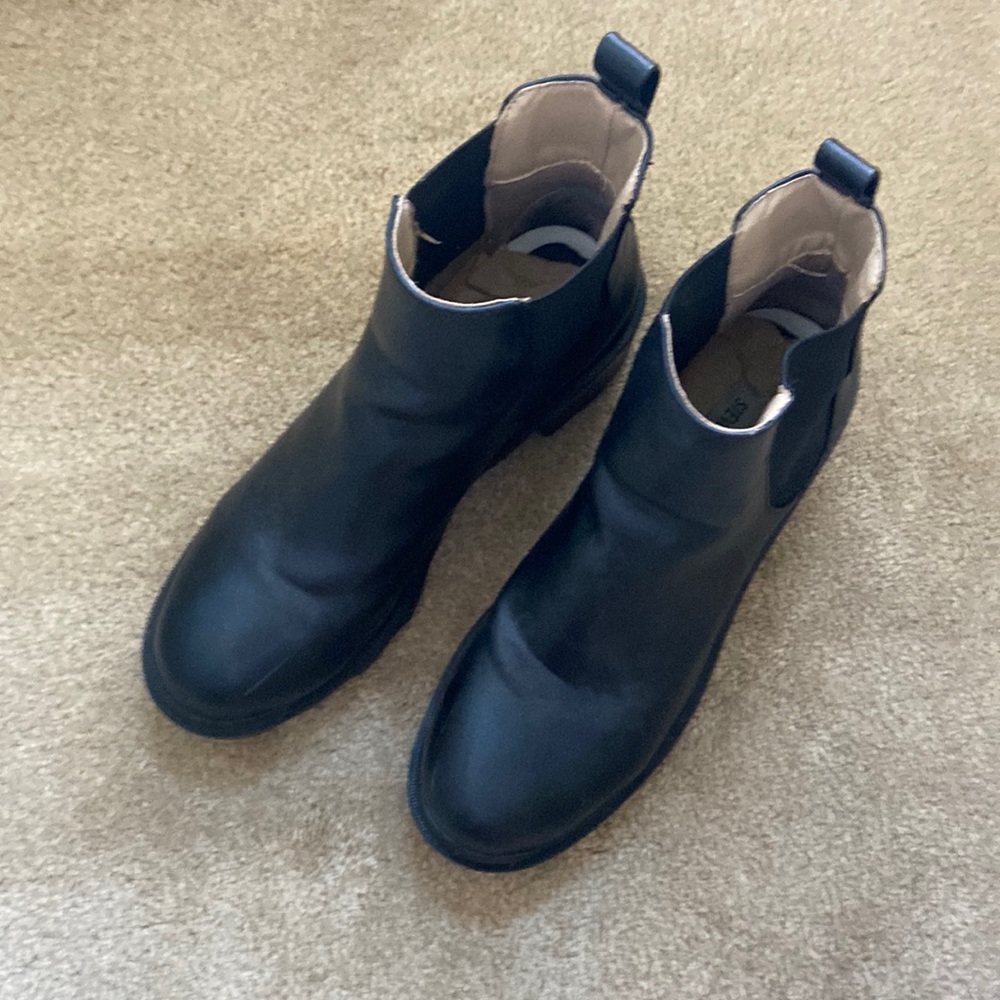 Steve Madden Boots